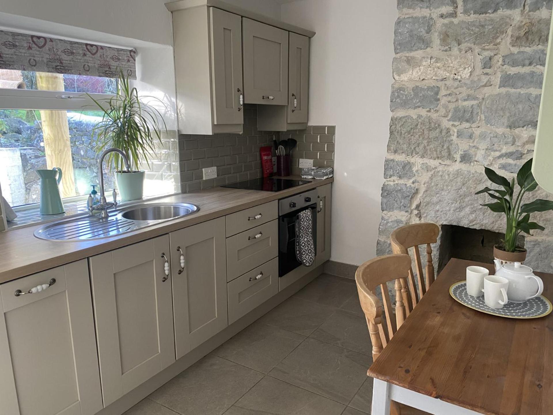 Corofin  The Cottage @ Burkedale House מראה חיצוני תמונה